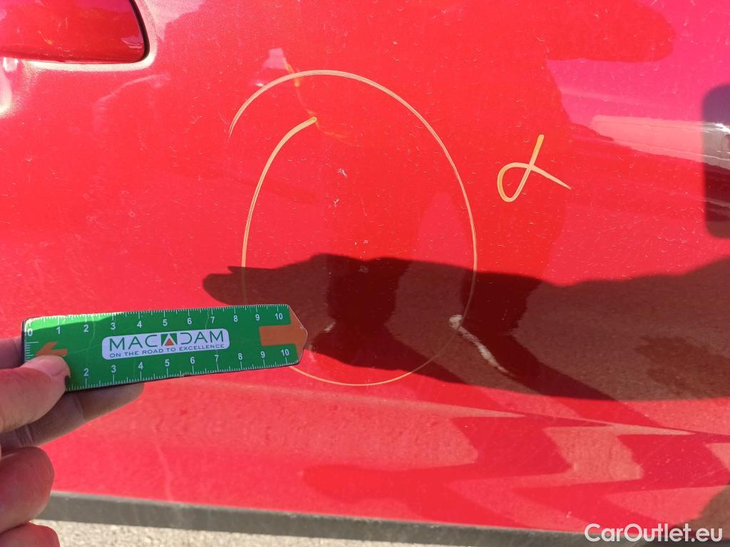  KIA  STONIC KIA  / 2017 / 5P / todoterreno 1.0 T-GDi 88kW (120CV) MHEV iMT Drive #4