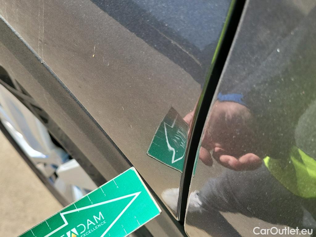  Peugeot  3008 PEUGEOT  / 2020 / 5P / todoterreno 1.5 BlueHDi 96kW (130CV) S&S Active Pack (AC3) #25