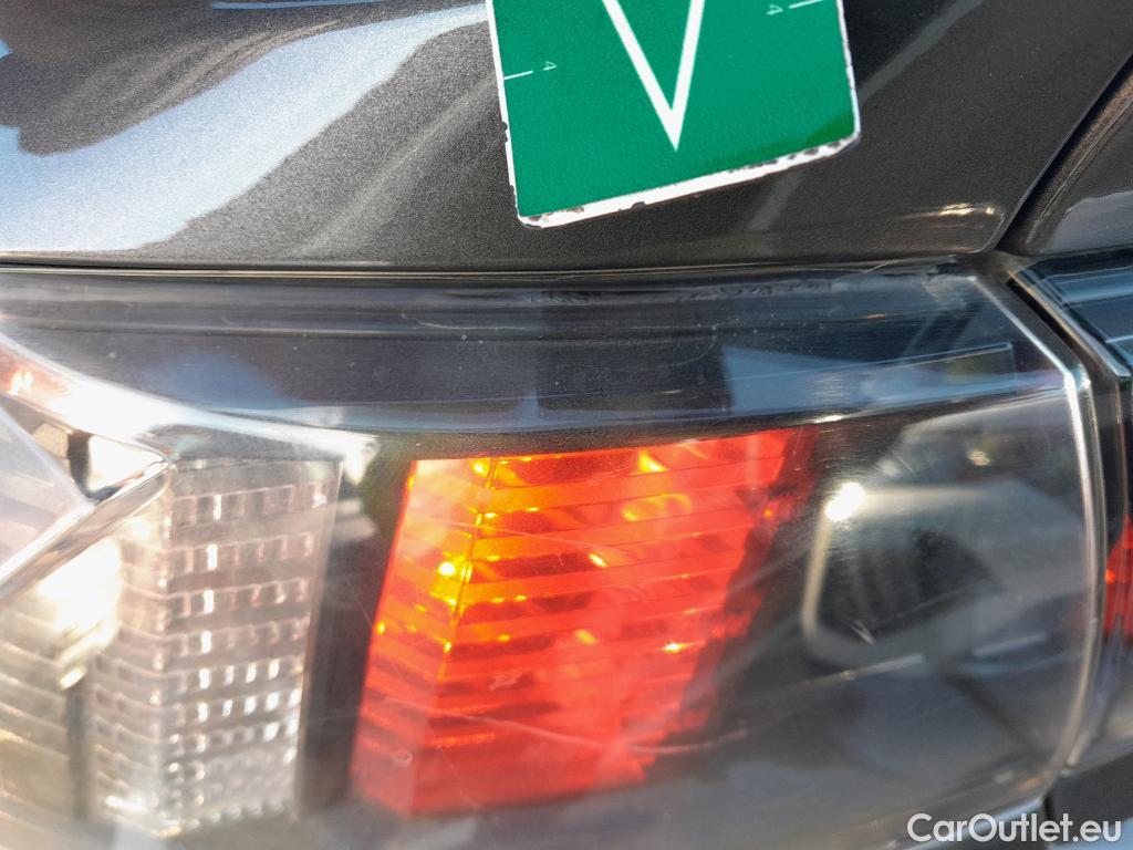  Peugeot  508 PEUGEOT  / 2018 / 5P / berlina con portón 5P Business Line BlueHDi 96kW S&S 6vel #3