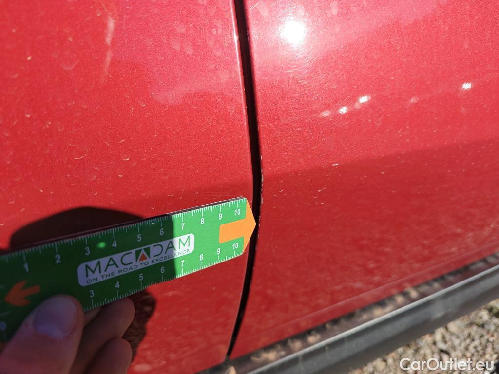  KIA  Sportage KIA  / 2018 / 5P / todoterreno 1.6 MHEV Drive 85kW (115CV) 4x2 #19