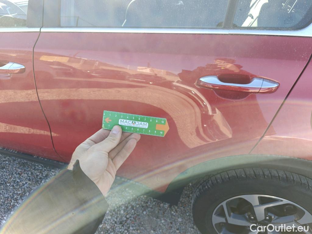  KIA  Sportage KIA  / 2018 / 5P / todoterreno 1.6 MHEV Drive 85kW (115CV) 4x2 #12