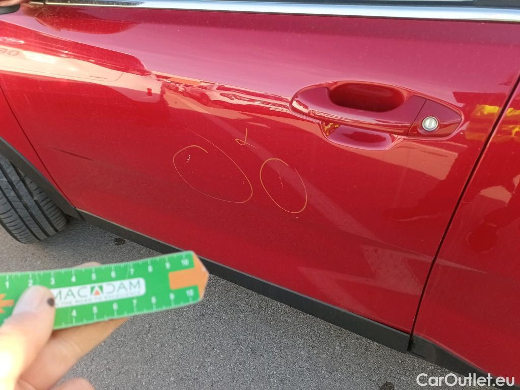  KIA  STONIC KIA  / 2017 / 5P / todoterreno 1.0 T-GDi 88kW (120CV) MHEV iMT Drive #1