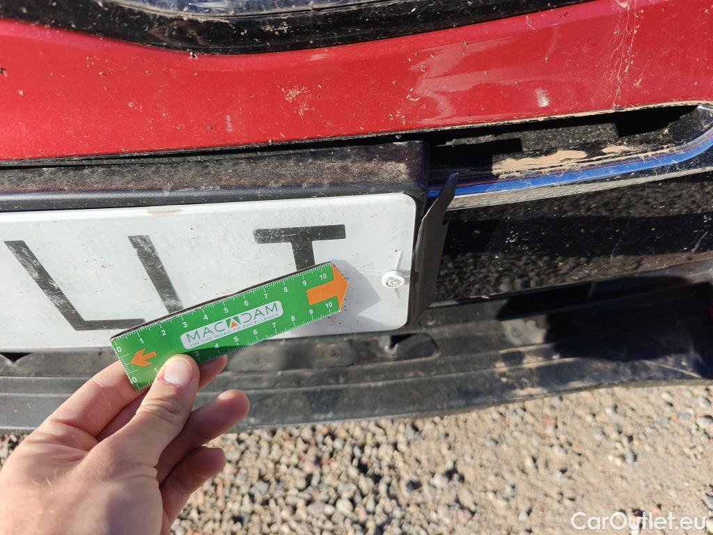  KIA  Sportage KIA  / 2018 / 5P / todoterreno 1.6 MHEV Drive 85kW (115CV) 4x2 #40