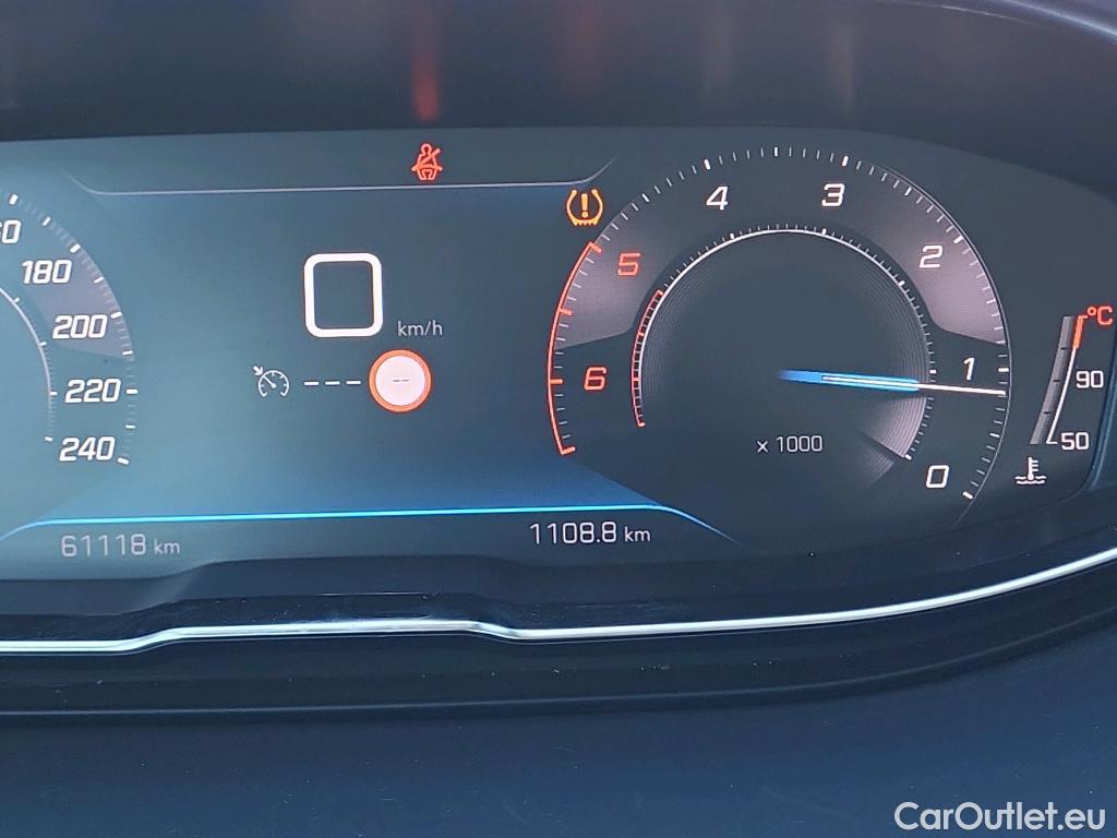  Peugeot  3008 PEUGEOT  / 2020 / 5P / todoterreno 1.5 BlueHDi 96kW (130CV) S&S Active Pack (AC3) #23