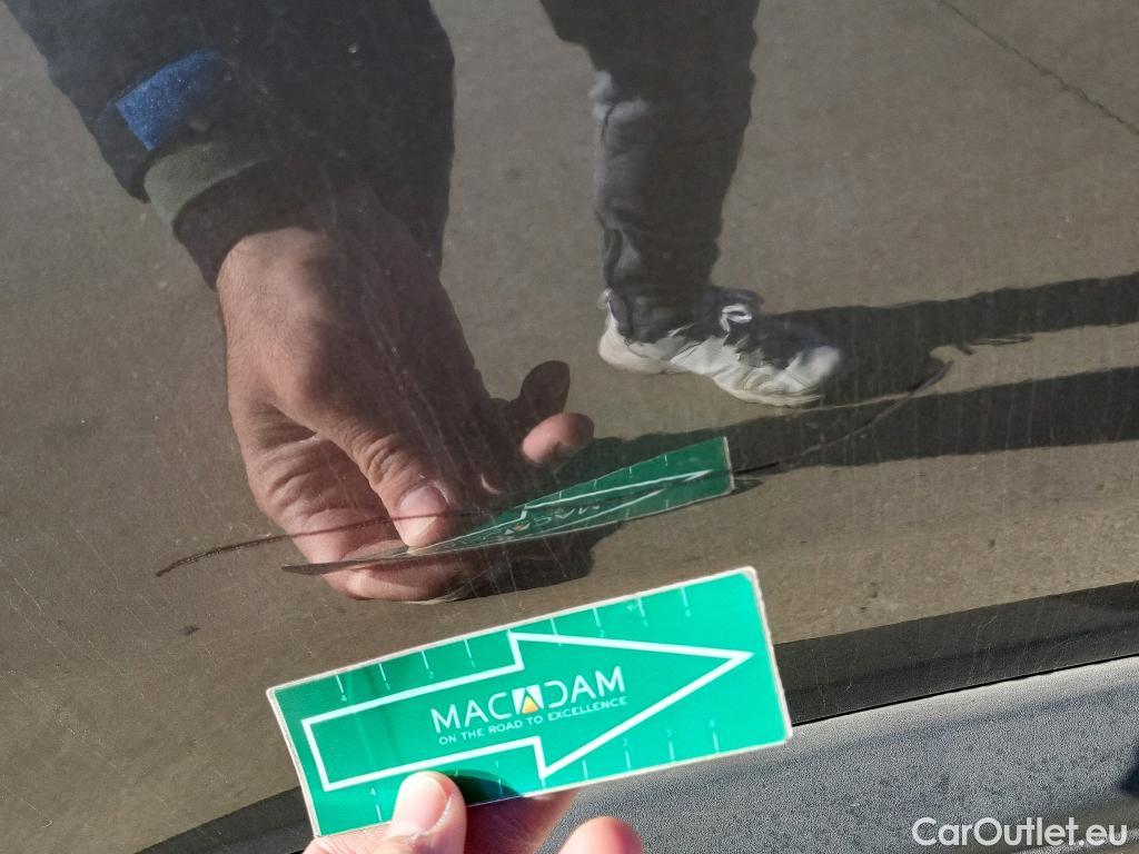  Peugeot  3008 PEUGEOT  / 2020 / 5P / todoterreno 1.5 BlueHDi 96kW (130CV) S&S Active Pack (AC3) #8