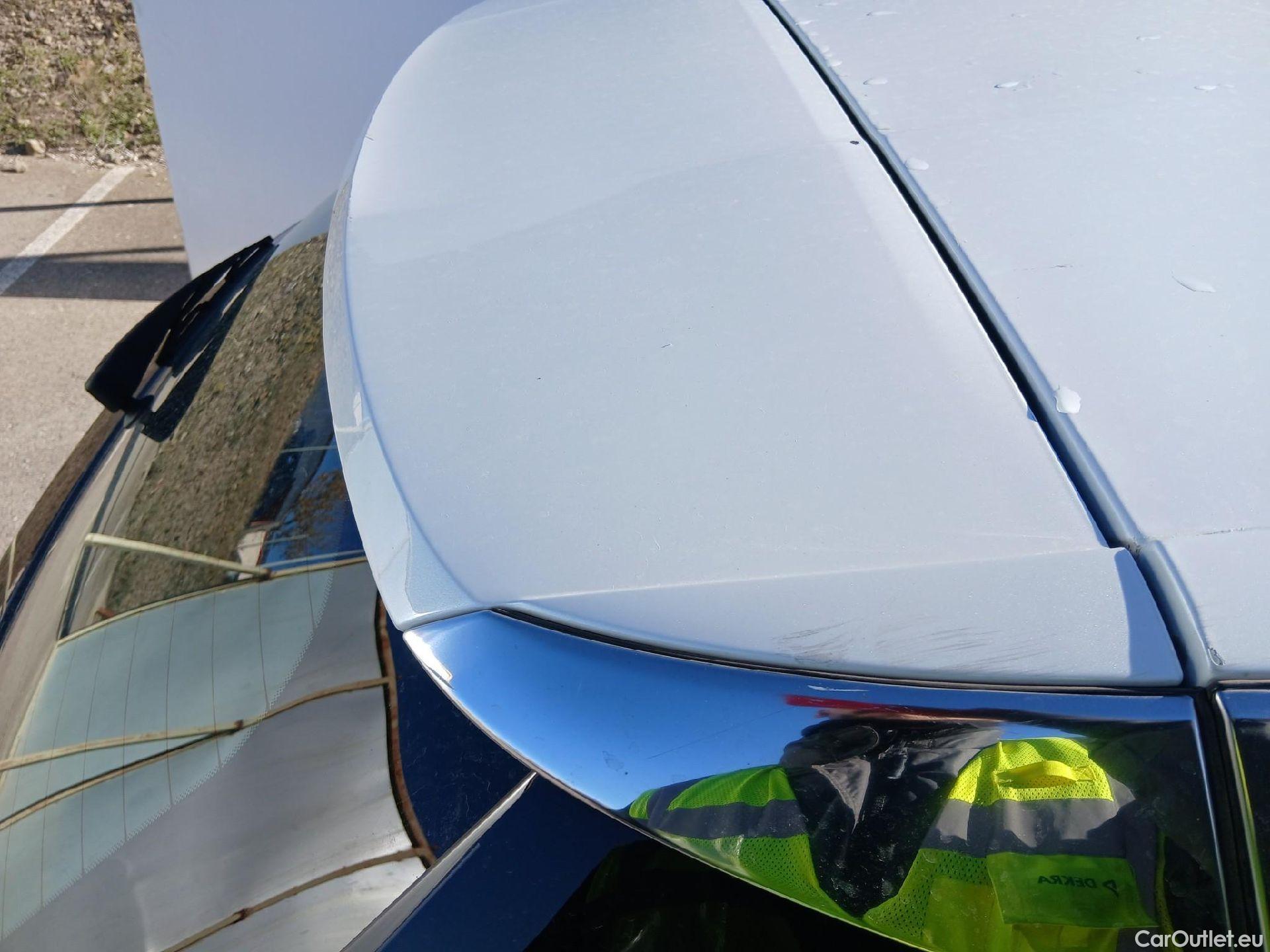  Peugeot  3008 PEUGEOT  / 2020 / 5P / todoterreno 1.5 BlueHDi 96kW (130CV) S&S Active Pack #30