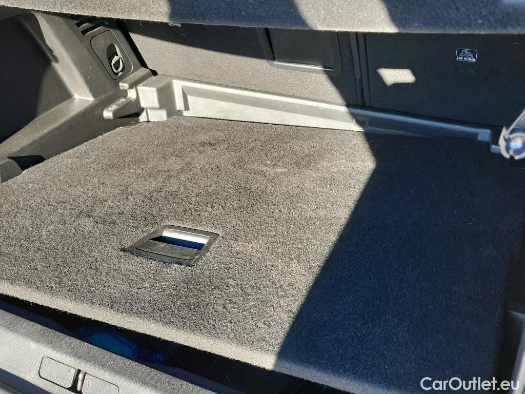  Peugeot  3008 PEUGEOT  / 2020 / 5P / todoterreno 1.5 BlueHDi 96kW (130CV) S&S Active Pack (AC3) #19