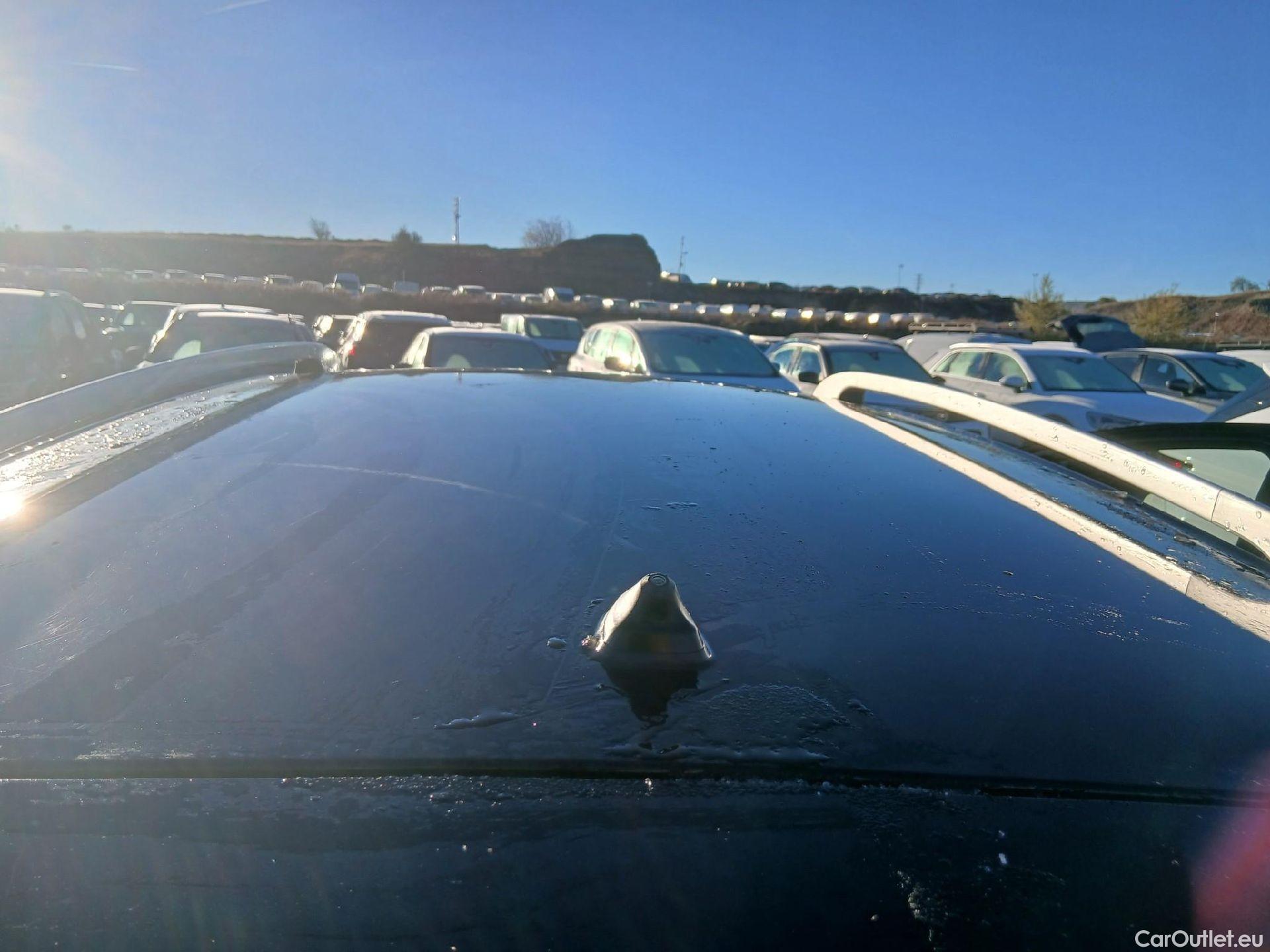  Renault  Megane RENAULT MÉGANE 5p 3G familiar Sp. Tou. Bose Energy dCi 130 S&S Euro 6 #4