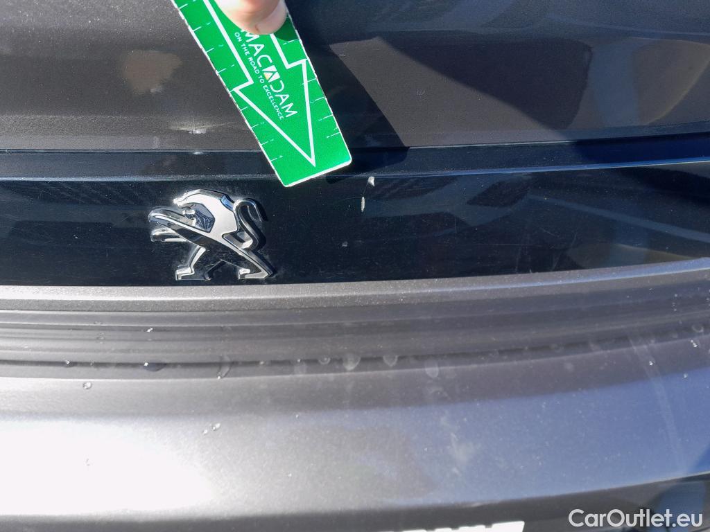  Peugeot  508 PEUGEOT  / 2018 / 5P / berlina con portón 5P Business Line BlueHDi 96kW S&S 6vel #25