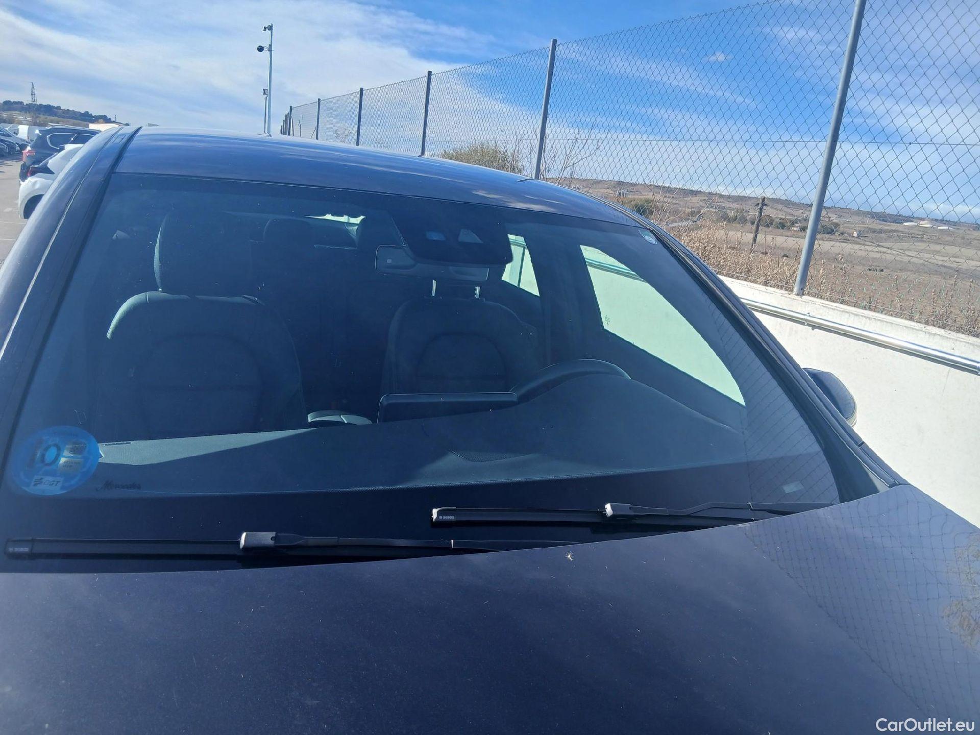  Mercedes  G-Klasee MERCEDES-BENZ GLC Coupé / 2019 / 5P / coupé GLC 300 de 4MATIC #8