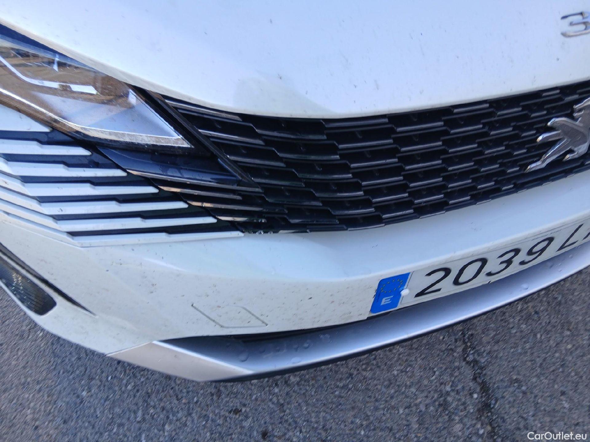  Peugeot  3008 PEUGEOT  / 2020 / 5P / todoterreno 1.5 BlueHDi 96kW (130CV) S&S Active Pack #1