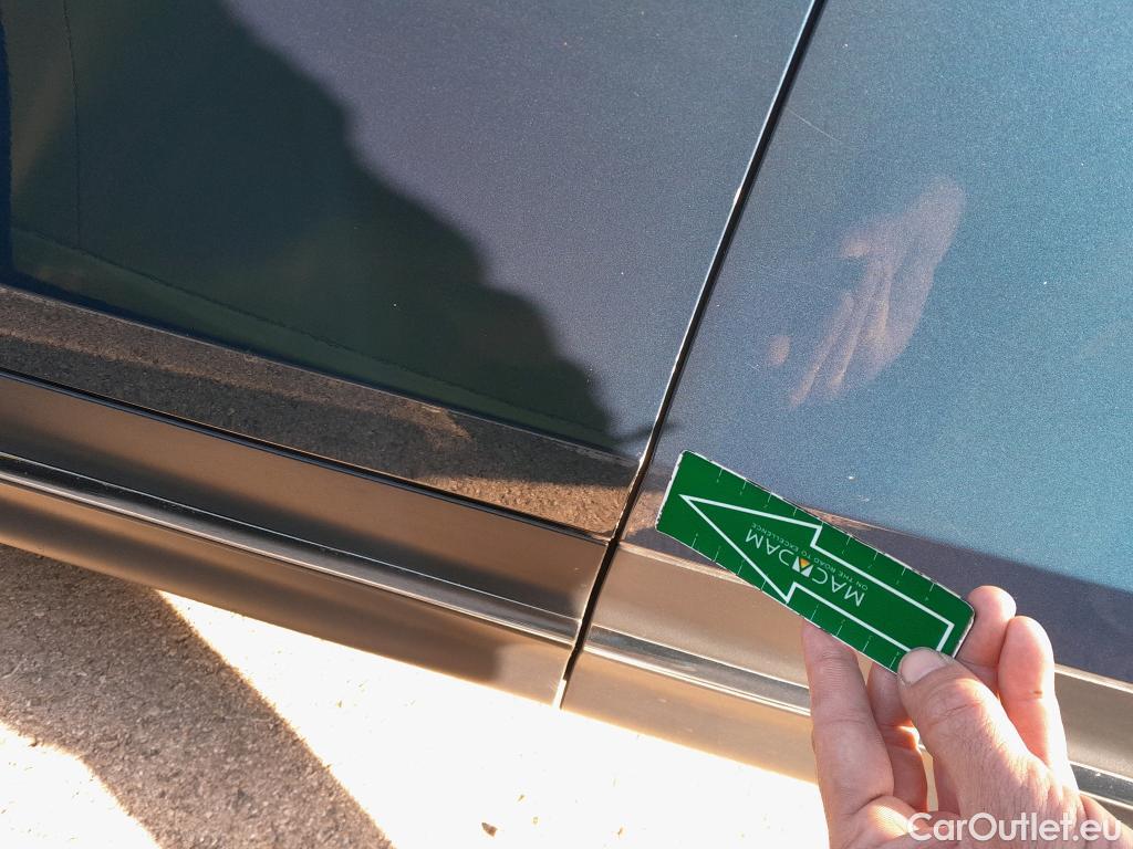  Mercedes  GLB MERCEDES-BENZ  / 2019 / 5P / todoterreno 2.0  220 D 4MATIC DCT 140KW (190CV) #8