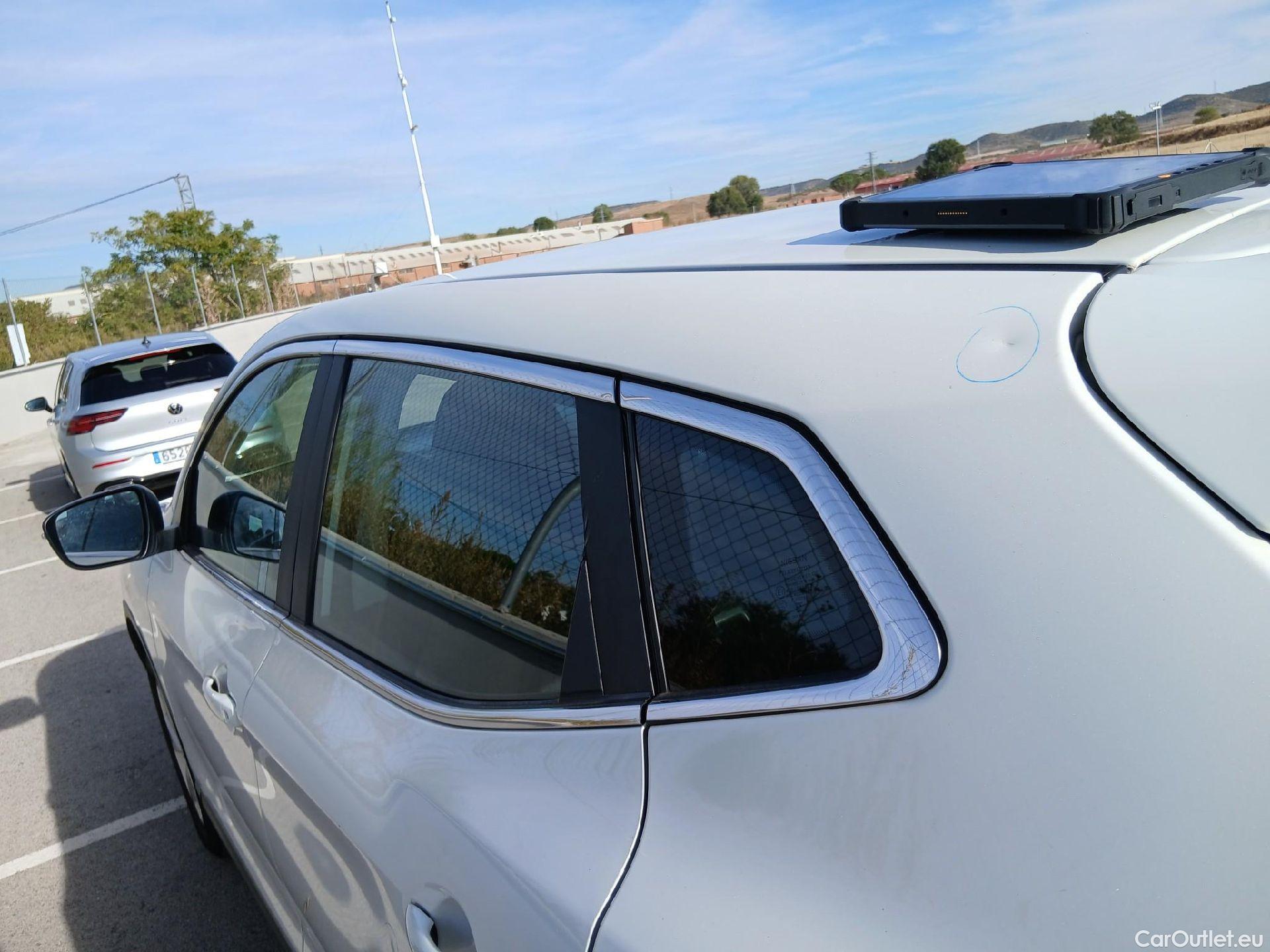  Nissan  Qashqai NISSAN  / 2017 / 5P / todoterreno DIG-T 103 kW (140 CV) E6D ACENTA #29