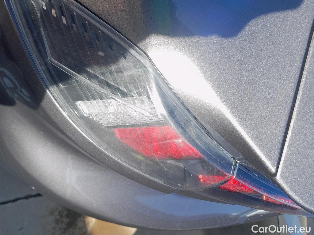  Peugeot  508 PEUGEOT  / 2018 / 5P / berlina con portón 5P Business Line BlueHDi 96kW S&S 6vel #1