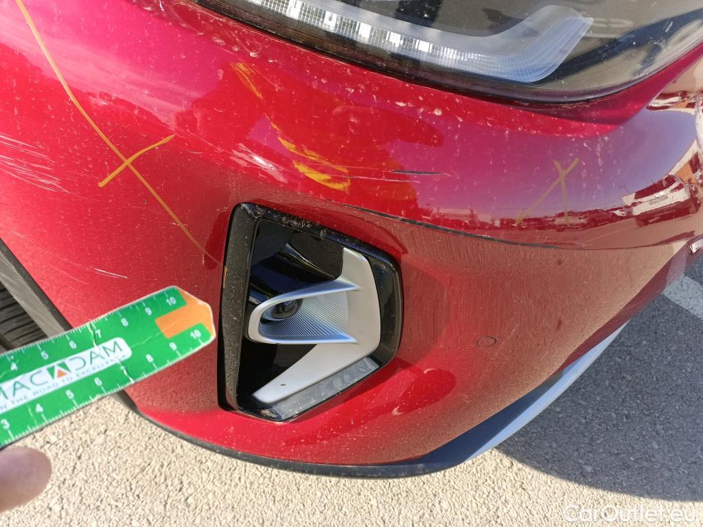  KIA  STONIC KIA  / 2017 / 5P / todoterreno 1.0 T-GDi 88kW (120CV) MHEV iMT Drive #16