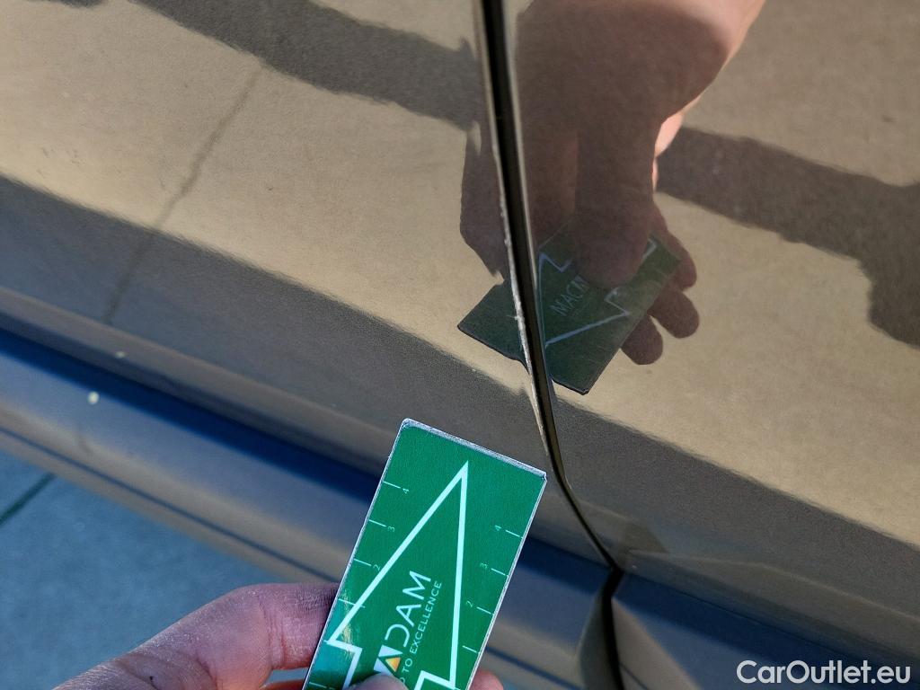  Peugeot  3008 PEUGEOT  / 2020 / 5P / todoterreno 1.5 BlueHDi 96kW (130CV) S&S Active Pack (AC3) #4