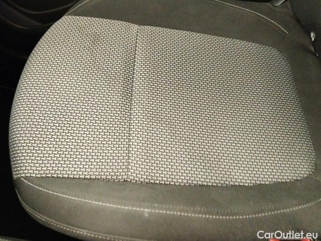  Opel   Grandland X OPEL Grandland / 2021 / 5P / todoterreno 1.5 CDTi Business Edition Auto #5