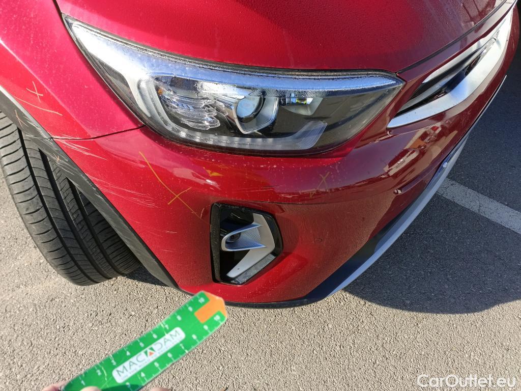  KIA  STONIC KIA  / 2017 / 5P / todoterreno 1.0 T-GDi 88kW (120CV) MHEV iMT Drive #15