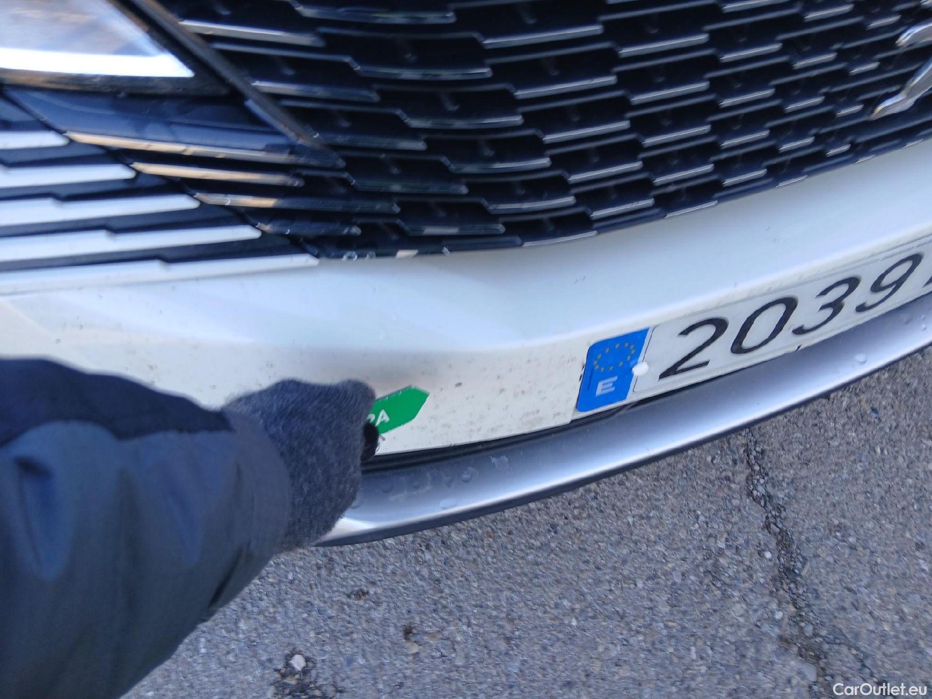  Peugeot  3008 PEUGEOT  / 2020 / 5P / todoterreno 1.5 BlueHDi 96kW (130CV) S&S Active Pack #2