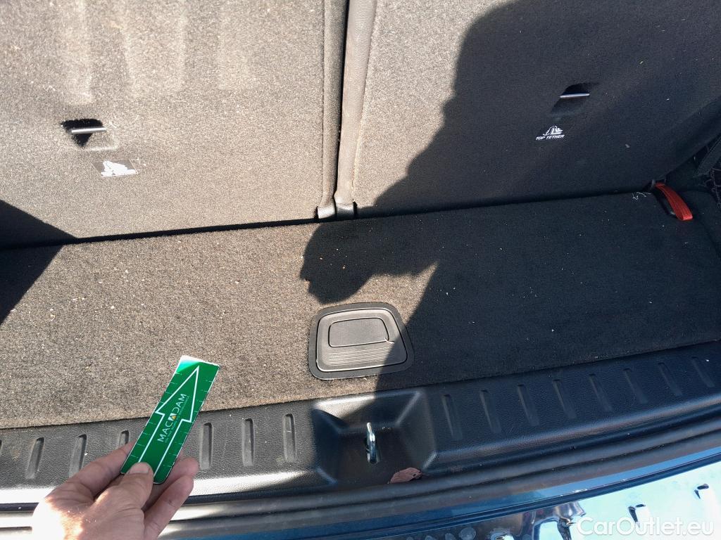  Mercedes  GLB MERCEDES-BENZ  / 2019 / 5P / todoterreno 2.0  220 D 4MATIC DCT 140KW (190CV) #23