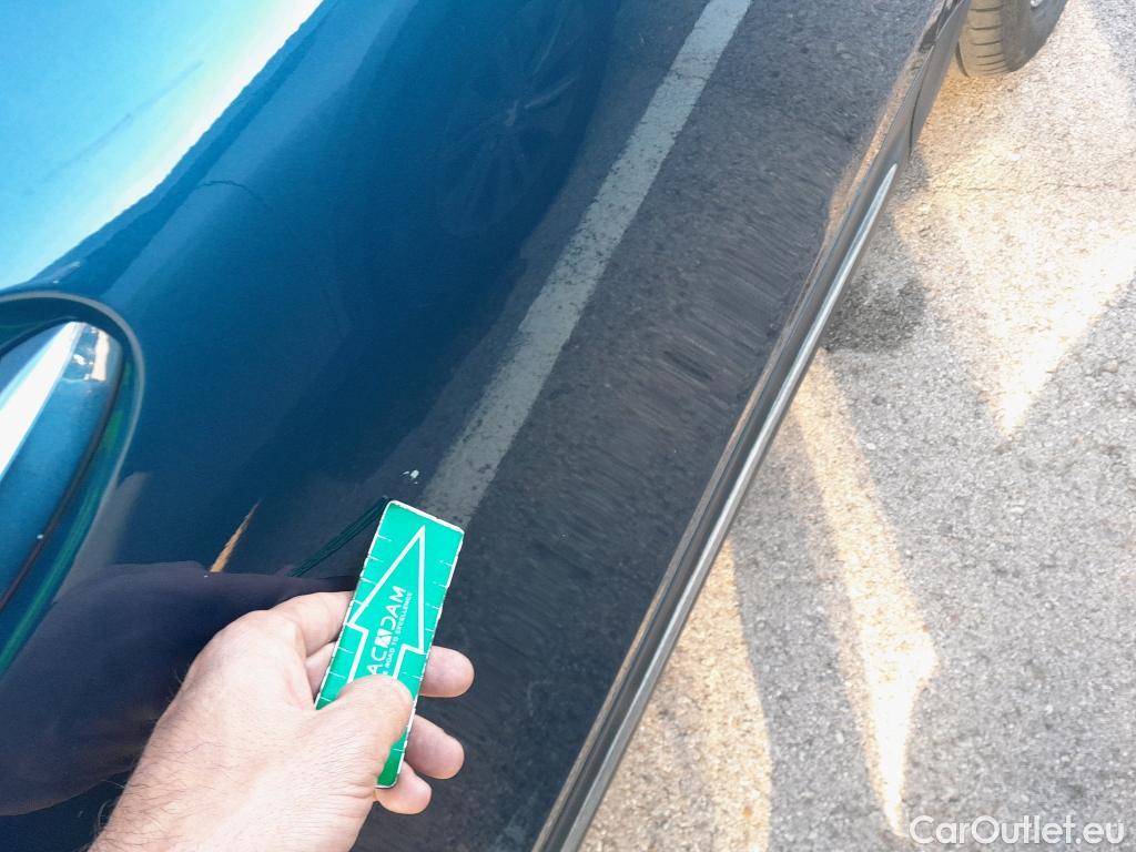  Mercedes  GLB MERCEDES-BENZ  / 2019 / 5P / todoterreno 2.0  220 D 4MATIC DCT 140KW (190CV) #30