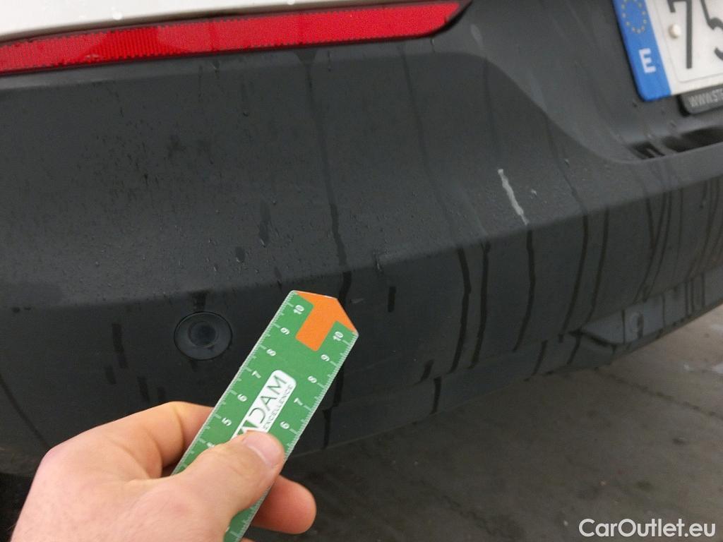  Opel   Grandland X OPEL Grandland / 2021 / 5P / todoterreno 1.5 CDTi Business Edition Auto #4