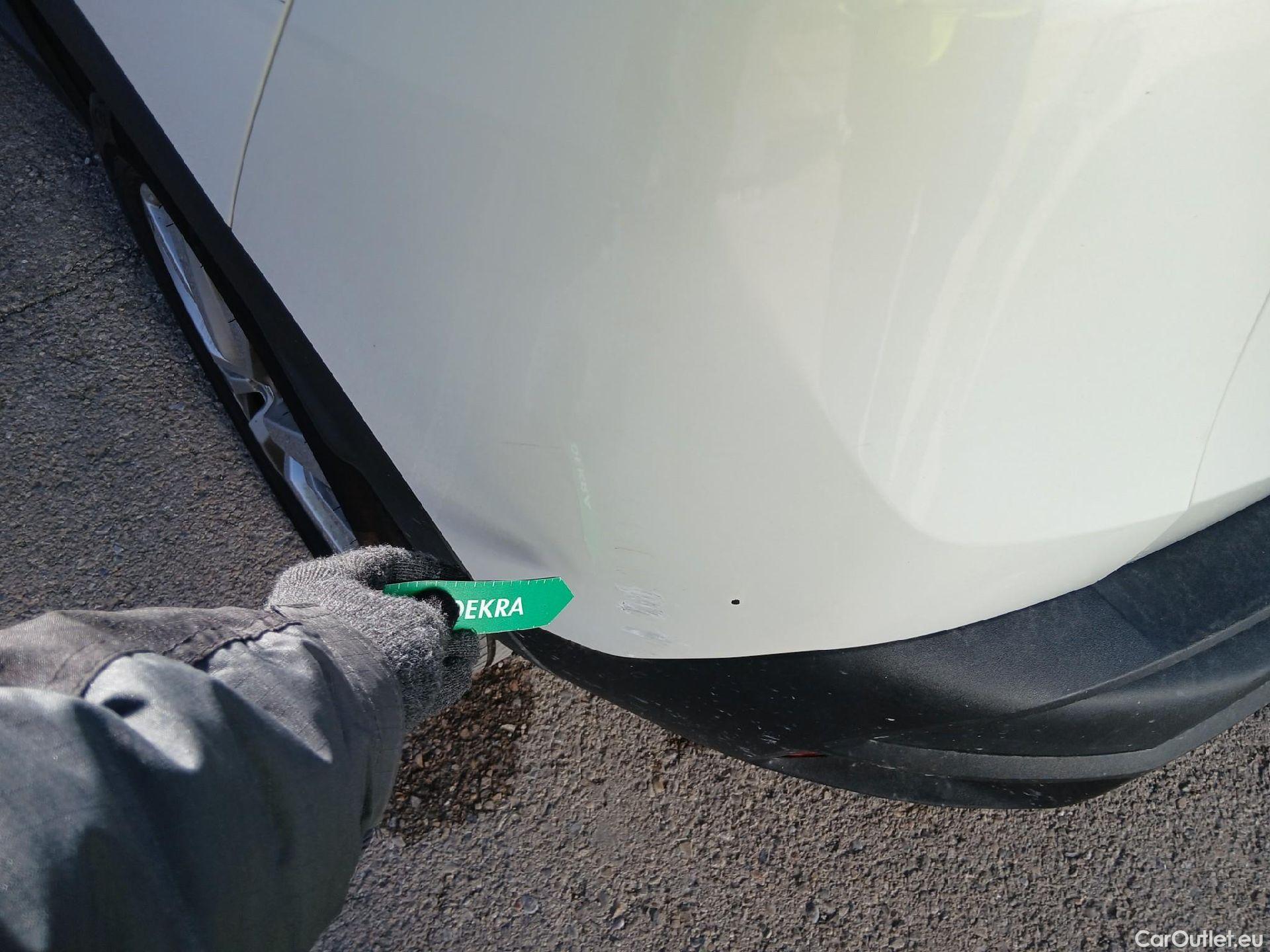  Peugeot  3008 PEUGEOT  / 2020 / 5P / todoterreno 1.5 BlueHDi 96kW (130CV) S&S Active Pack #9