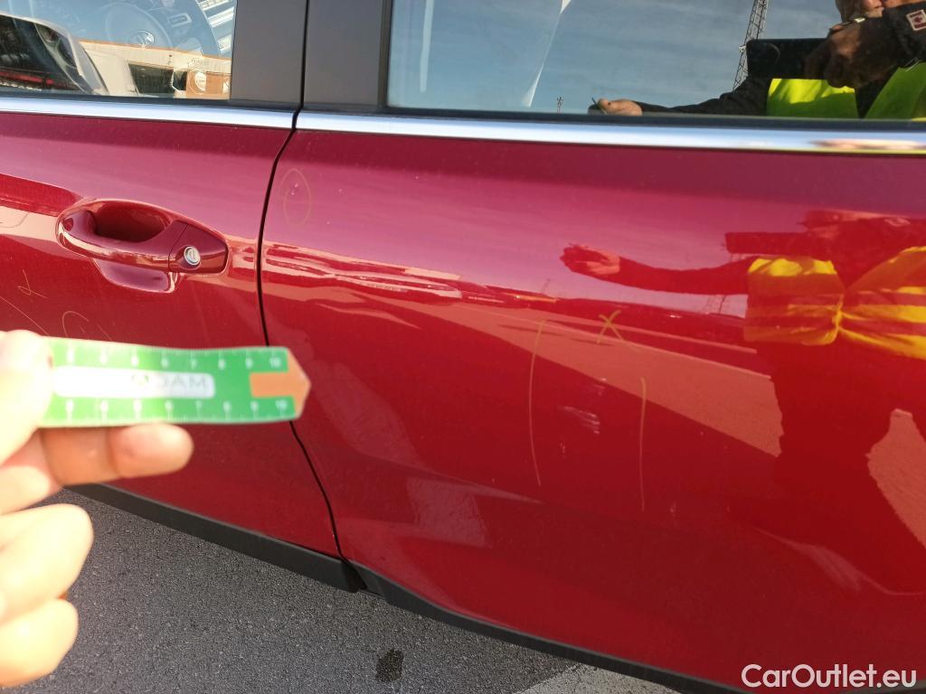  KIA  STONIC KIA  / 2017 / 5P / todoterreno 1.0 T-GDi 88kW (120CV) MHEV iMT Drive #5