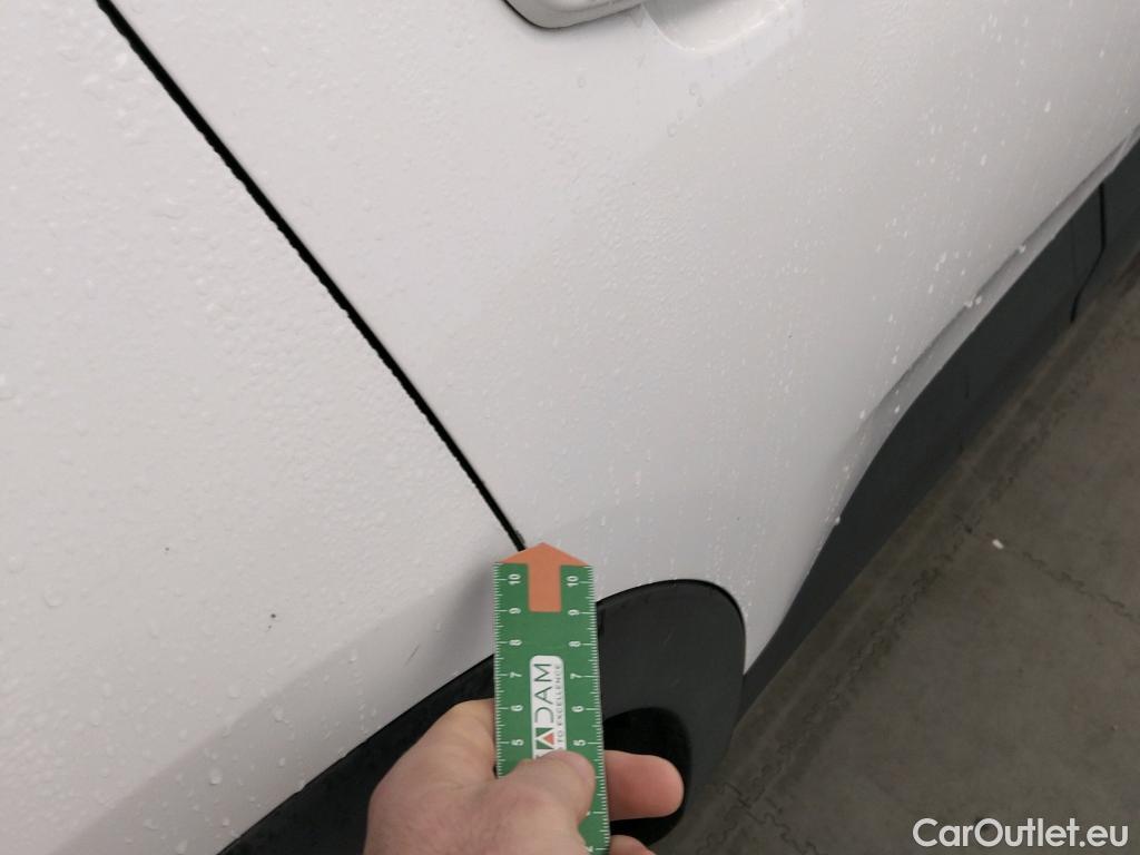  Opel   Grandland X OPEL Grandland / 2021 / 5P / todoterreno 1.5 CDTi Business Edition Auto #12