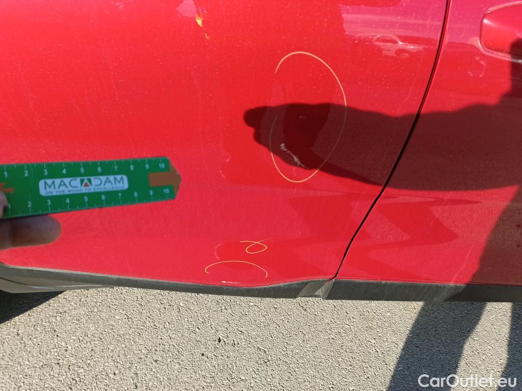  KIA  STONIC KIA  / 2017 / 5P / todoterreno 1.0 T-GDi 88kW (120CV) MHEV iMT Drive #10