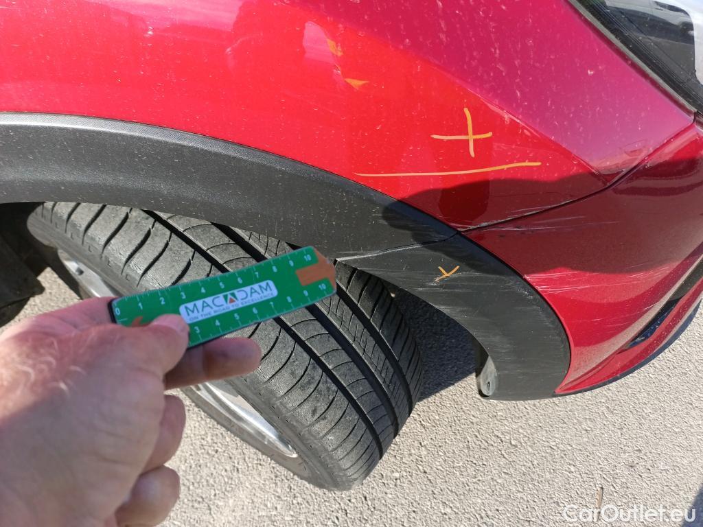  KIA  STONIC KIA  / 2017 / 5P / todoterreno 1.0 T-GDi 88kW (120CV) MHEV iMT Drive #17