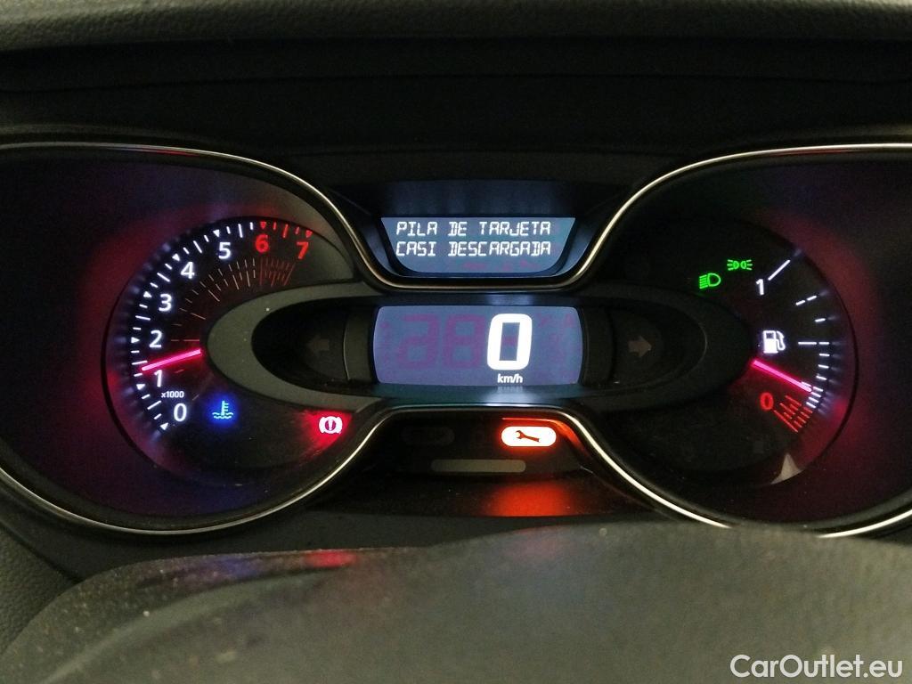  Renault  Captur RENAULT  / 2017 / 5P / crossover Zen TCe 66kW (90CV) -18 (CX) #47