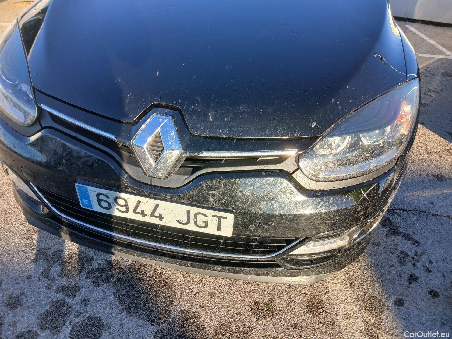  Renault  Megane RENAULT MÉGANE 5p 3G familiar Sp. Tou. Bose Energy dCi 130 S&S Euro 6 #21