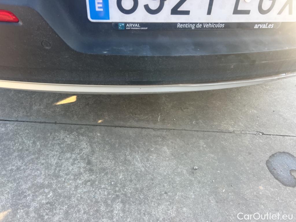  Volvo  XC 40 VOLVO XC40 / 2017 / 5P / todoterreno 2.0 D3 Business Plus Auto #16