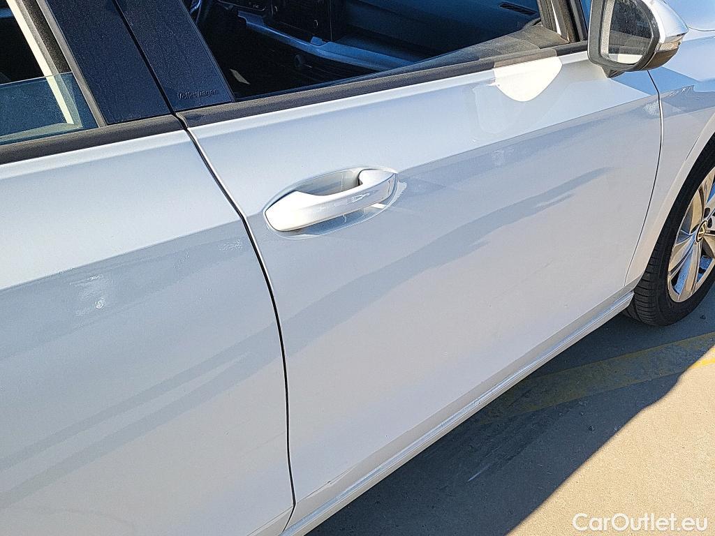  Volkswagen  Golf  VOLKSWAGEN / 2020 / 5P / berlina con portón 1.0 TSI 81kW (110CV) #9