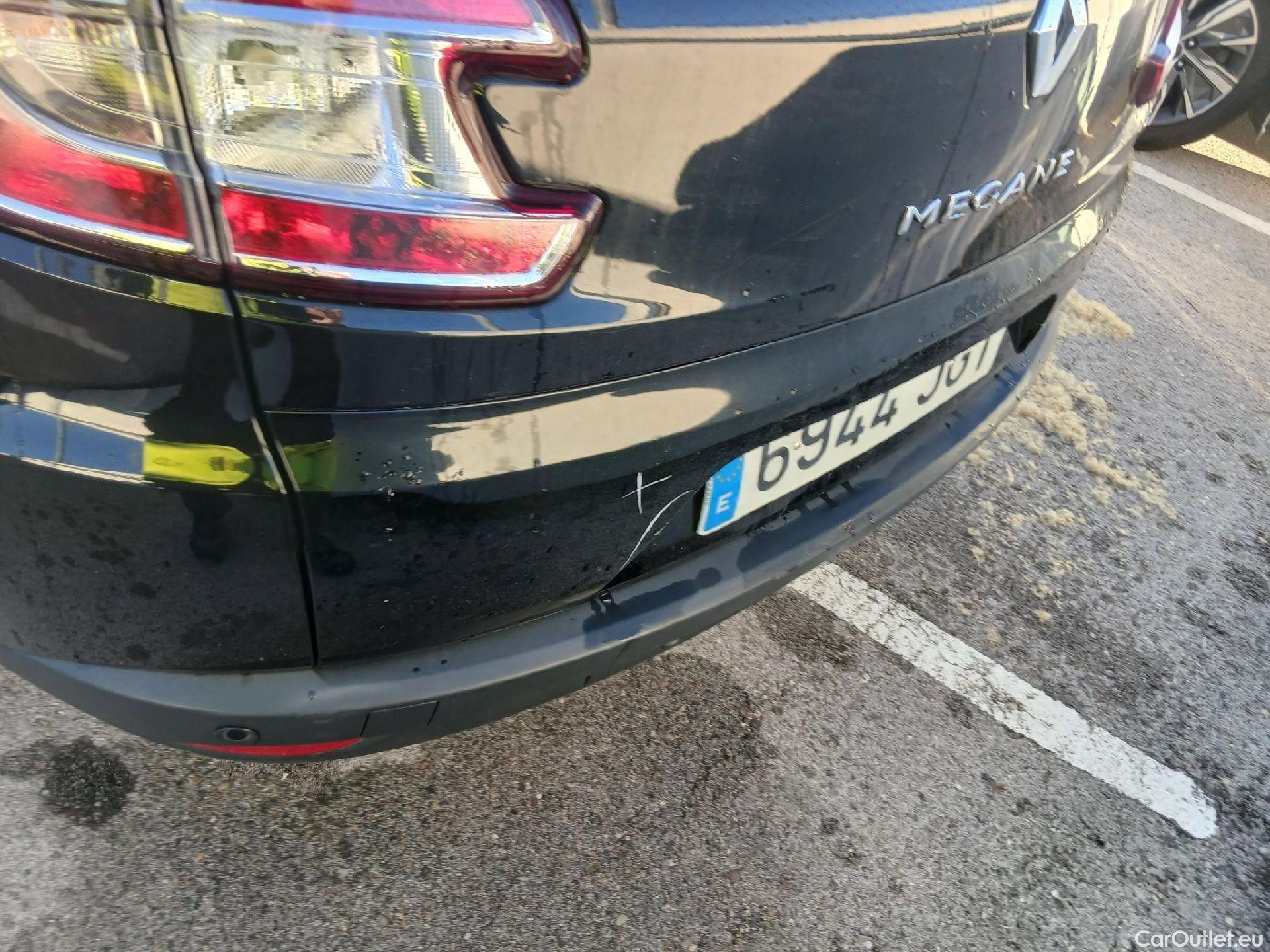  Renault  Megane RENAULT MÉGANE 5p 3G familiar Sp. Tou. Bose Energy dCi 130 S&S Euro 6 #29