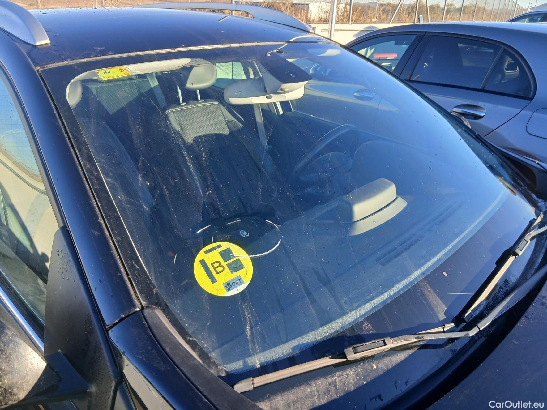  Renault  Megane RENAULT MÉGANE 5p 3G familiar Sp. Tou. Bose Energy dCi 130 S&S Euro 6 #15