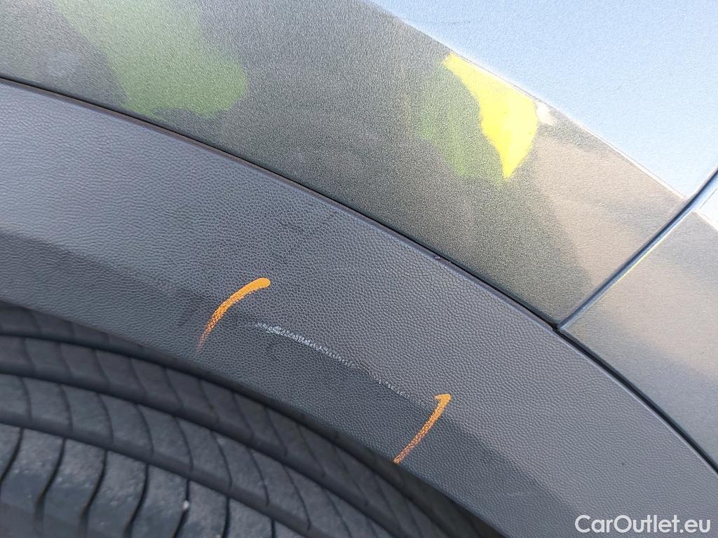  Volkswagen  T-ROC VOLKSWAGEN  / 2017 / 5P / todoterreno Advance 2.0 TDI 110kW (150CV) DSG (AC2) #40