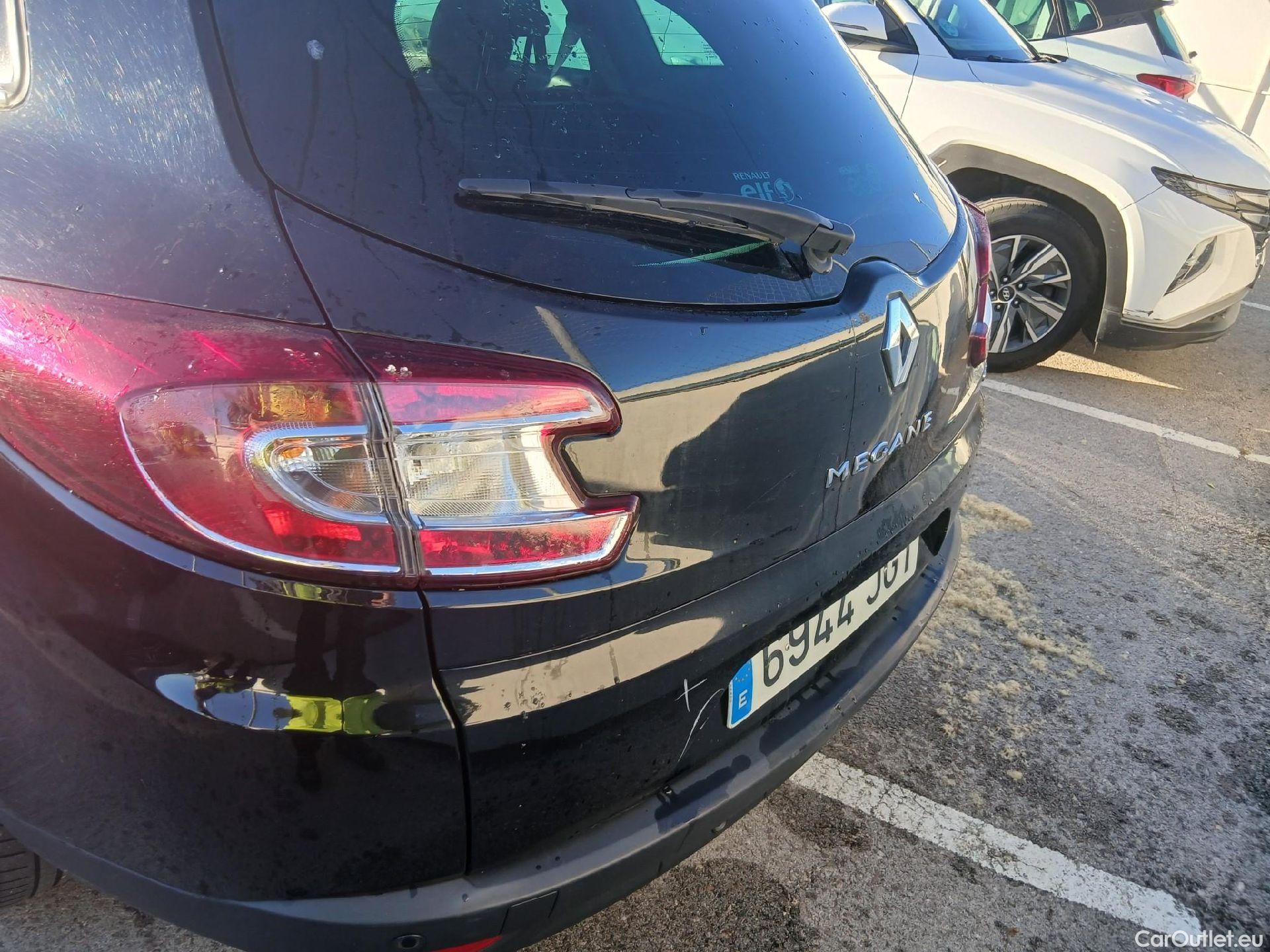  Renault  Megane RENAULT MÉGANE 5p 3G familiar Sp. Tou. Bose Energy dCi 130 S&S Euro 6 #26