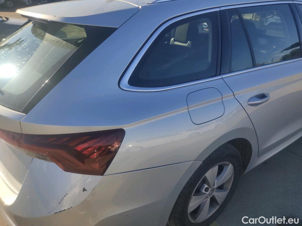  Skoda  Octavia SKODA  / 2020 / 5P / familiar Combi 2.0 TDI 110kW(150CV) DSG Ambition #12