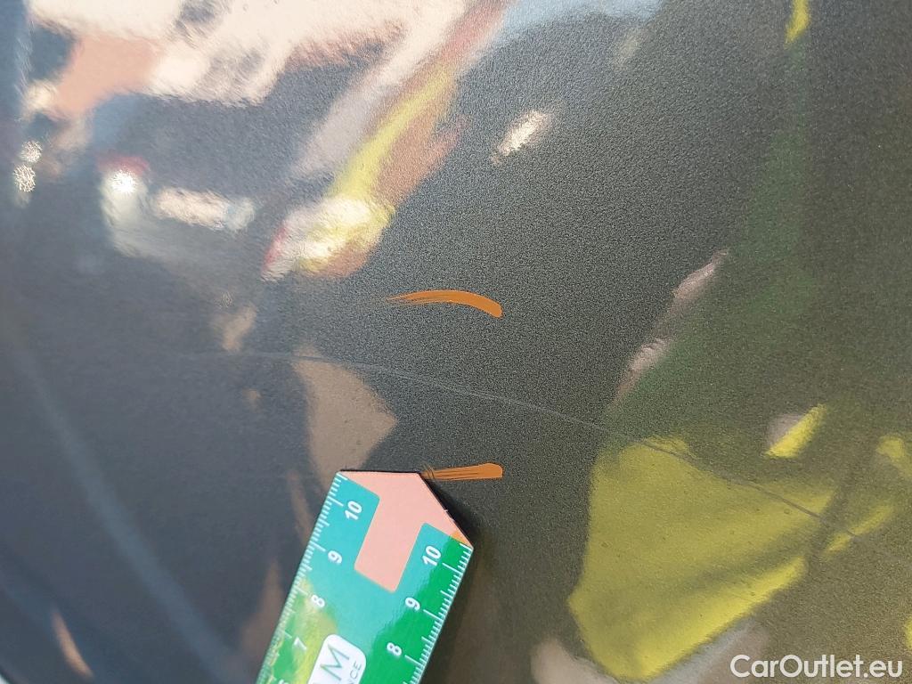  Volkswagen  T-ROC VOLKSWAGEN  / 2017 / 5P / todoterreno Advance 2.0 TDI 110kW (150CV) DSG (AC2) #18