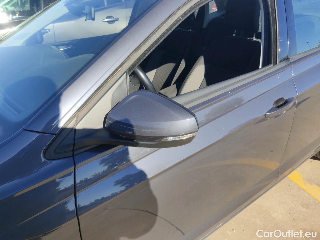  Volkswagen  Polo VOLKSWAGEN  / 2021 / 5P / berlina con portón Life 1.0 TSI 70kW (95CV) #13