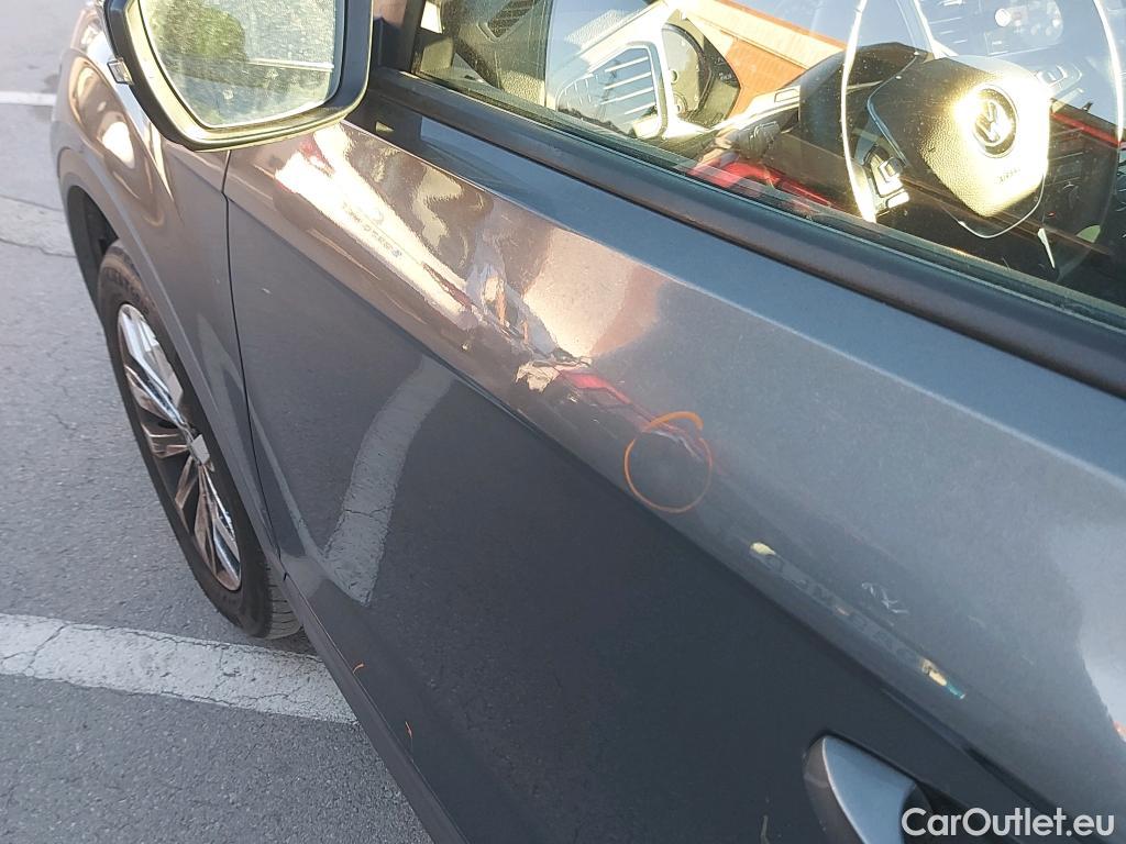  Volkswagen  T-ROC VOLKSWAGEN  / 2017 / 5P / todoterreno Advance 2.0 TDI 110kW (150CV) DSG (AC2) #5