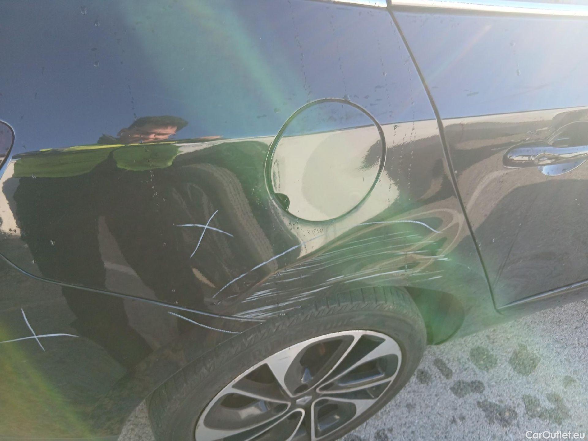  Renault  Megane RENAULT MÉGANE 5p 3G familiar Sp. Tou. Bose Energy dCi 130 S&S Euro 6 #33