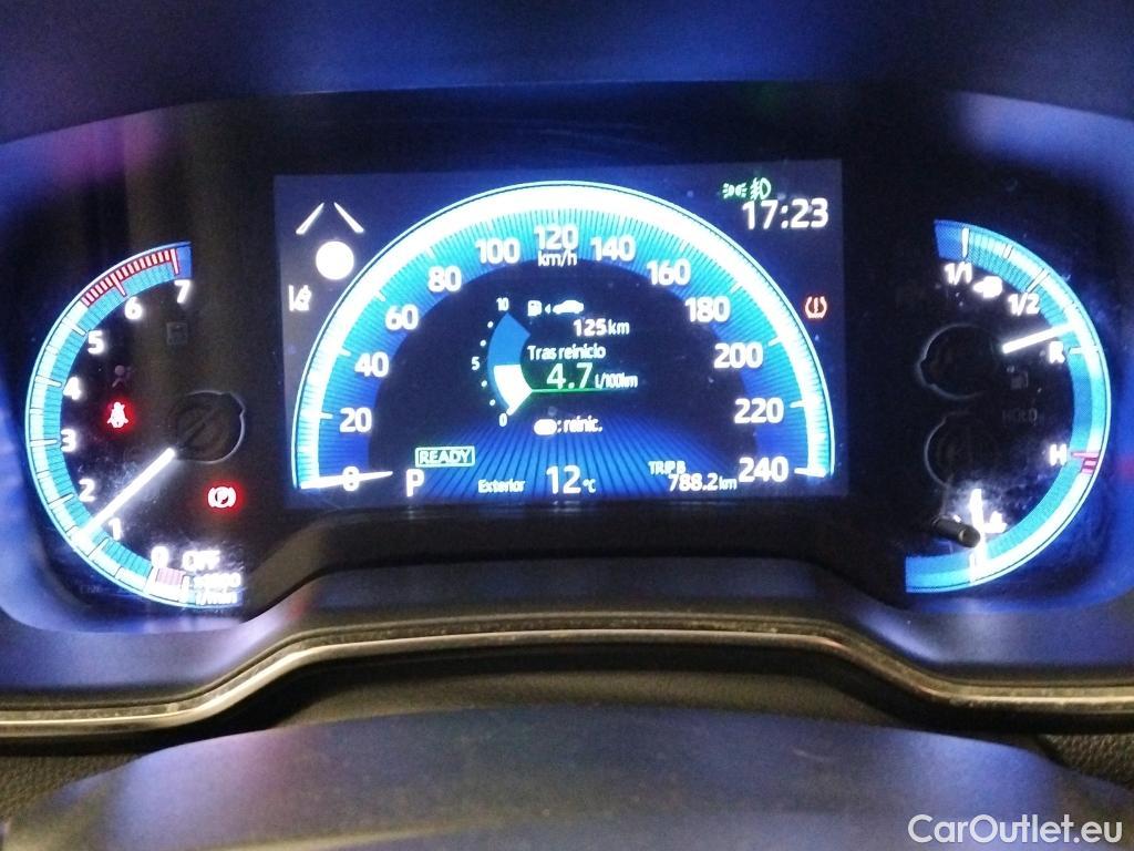  Toyota  Corolla TOYOTA  1.8 125H ACTIVE TECH E-CVT #20