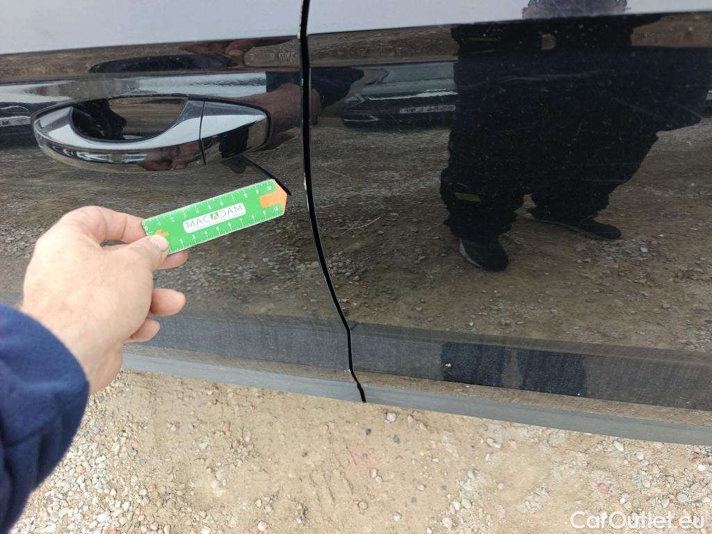  Skoda  Karoq SKODA  / 2021 / 5P / todoterreno 2.0 TDI 85kW (115CV) Ambition #2