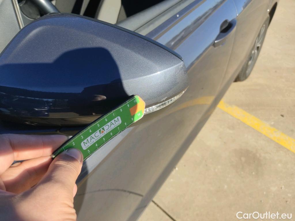  Volkswagen  Polo VOLKSWAGEN  / 2021 / 5P / berlina con portón Life 1.0 TSI 70kW (95CV) #14