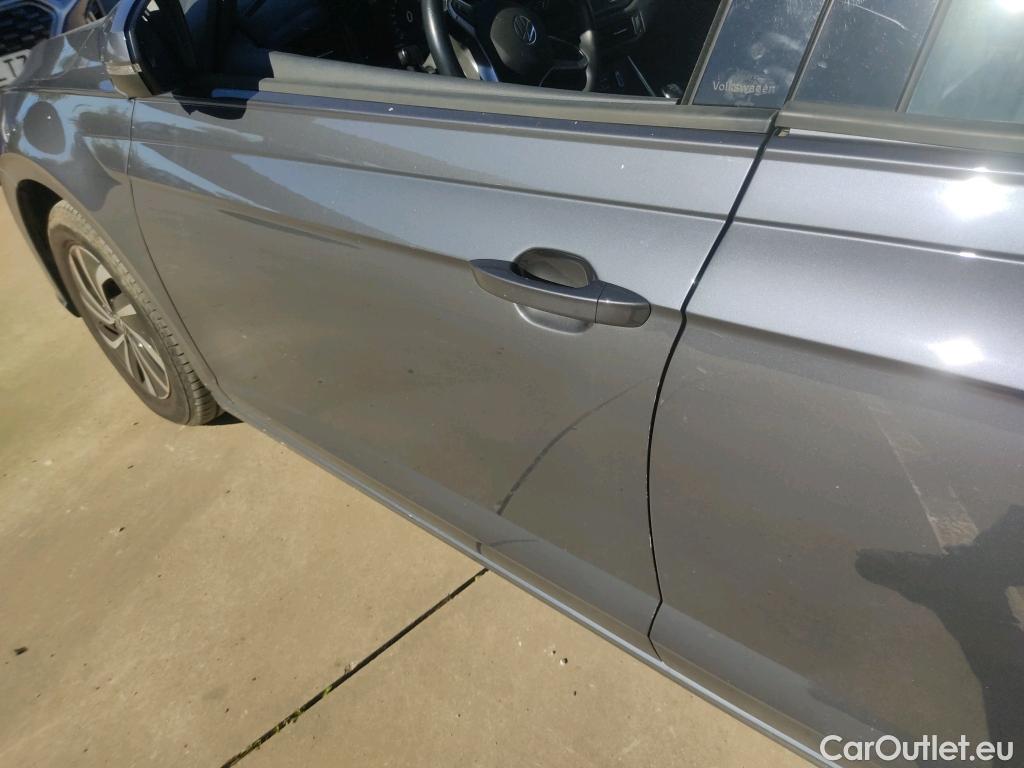  Volkswagen  Polo VOLKSWAGEN  / 2021 / 5P / berlina con portón Life 1.0 TSI 70kW (95CV) #11