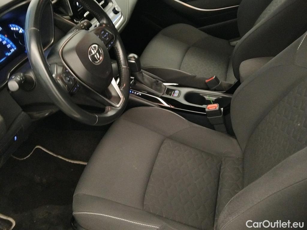  Toyota  Corolla TOYOTA  1.8 125H ACTIVE TECH E-CVT #16