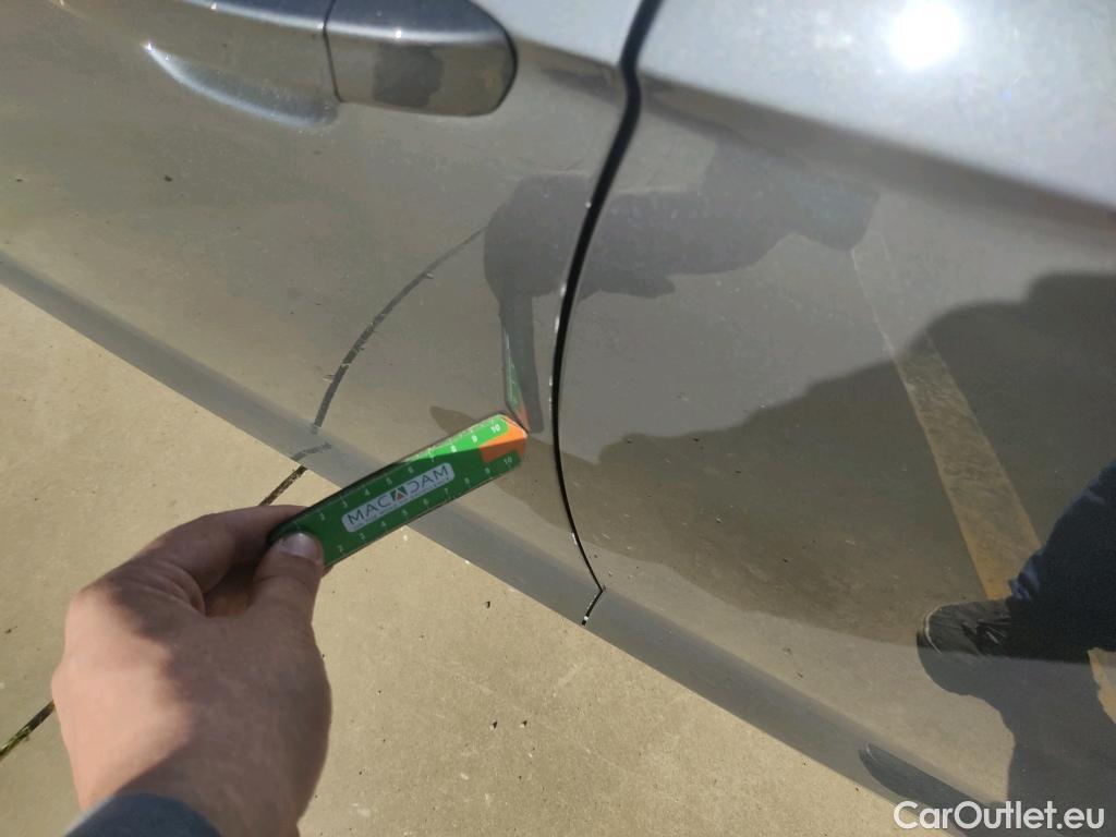  Volkswagen  Polo VOLKSWAGEN  / 2021 / 5P / berlina con portón Life 1.0 TSI 70kW (95CV) #12